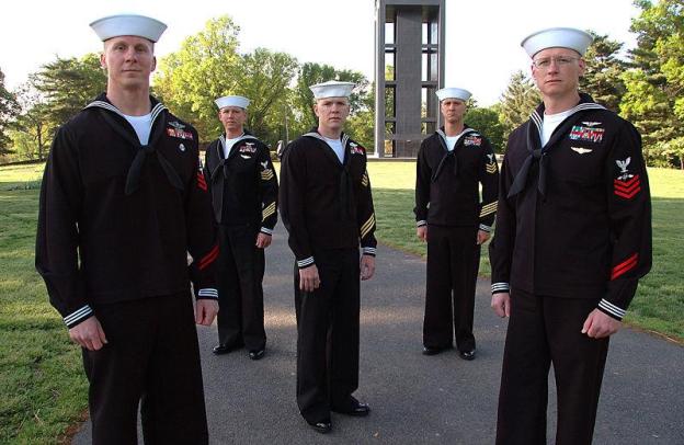 navy_uniform.jpg